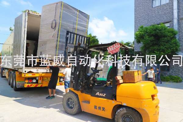 洗模噴漆一體機(jī)雙柜齊發(fā)！